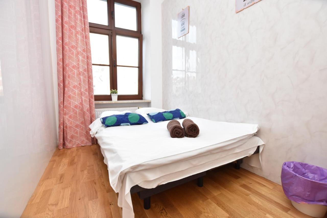 City Central Hostel - Pokoje Prywatne Βρότσλαβ Εξωτερικό φωτογραφία
